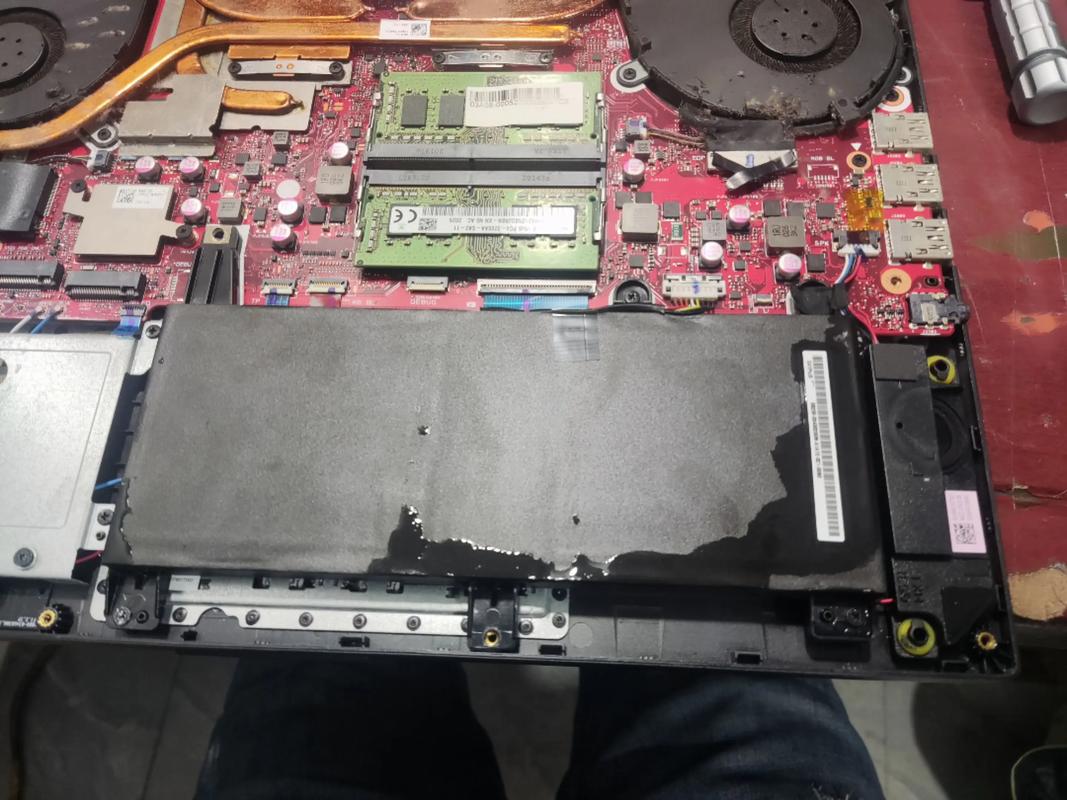 华硕笔记本电池不能拆卸