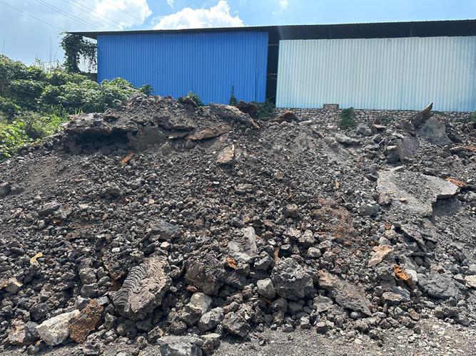 济南附近钢厂废铁渣