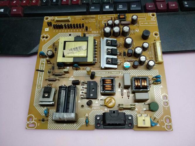 创维32E350E罗辑板故障