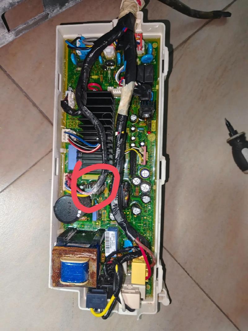 lg全自动洗衣机电源开关故障