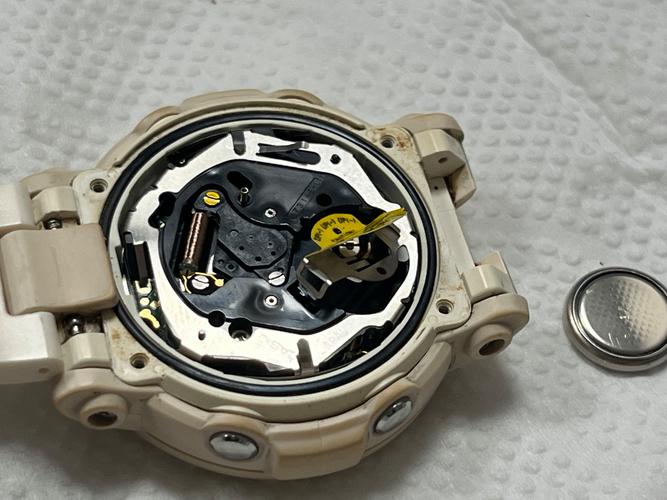 卡西欧750电池怎么拆