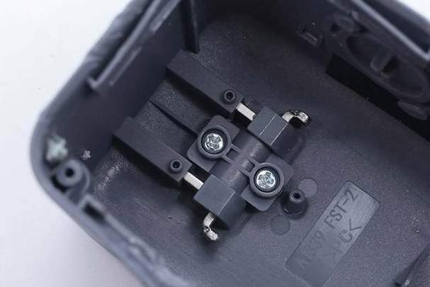 18650电池内部结构