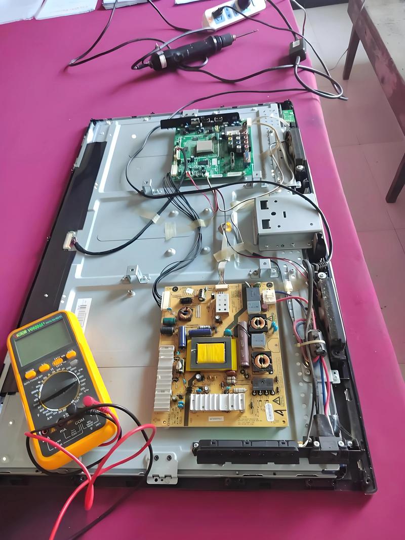 tcl32寸电视故障维修大全