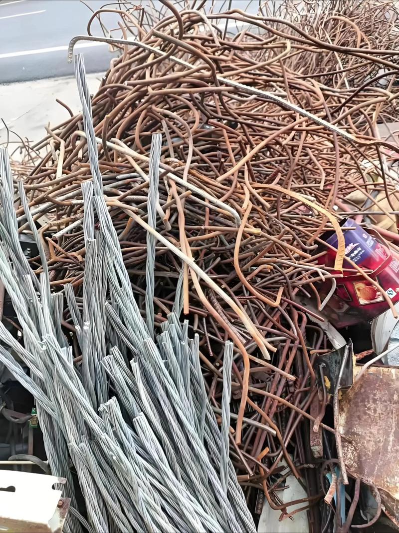 统一废铁能上浮吗