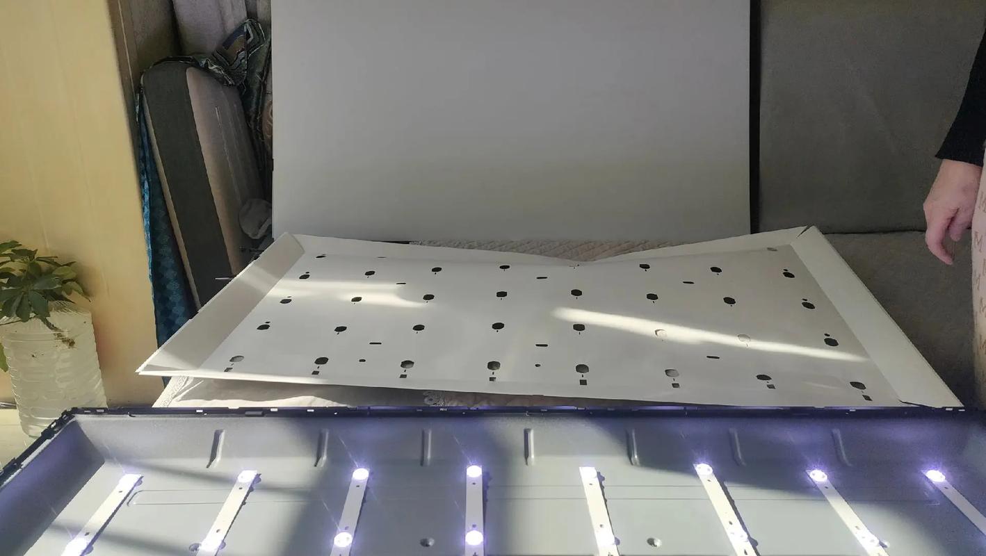 tcll40f3700a故障