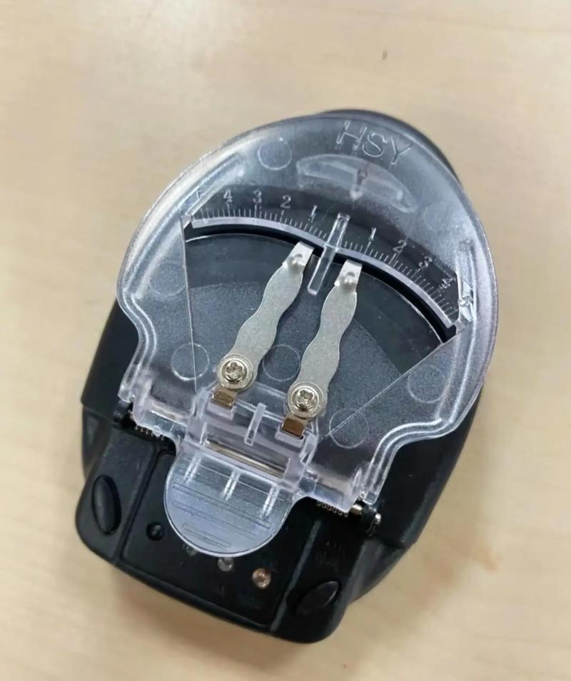 万能充可以充相机电池吗