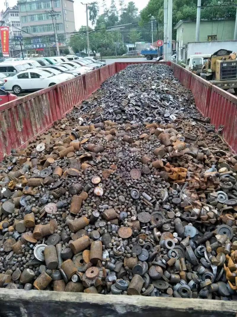 废铁屑每吨多少钱