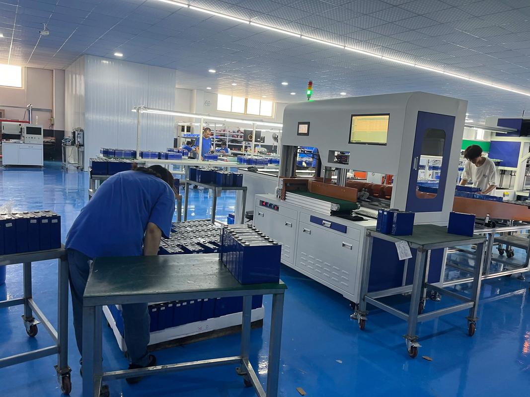 清华大学 电池 实验室