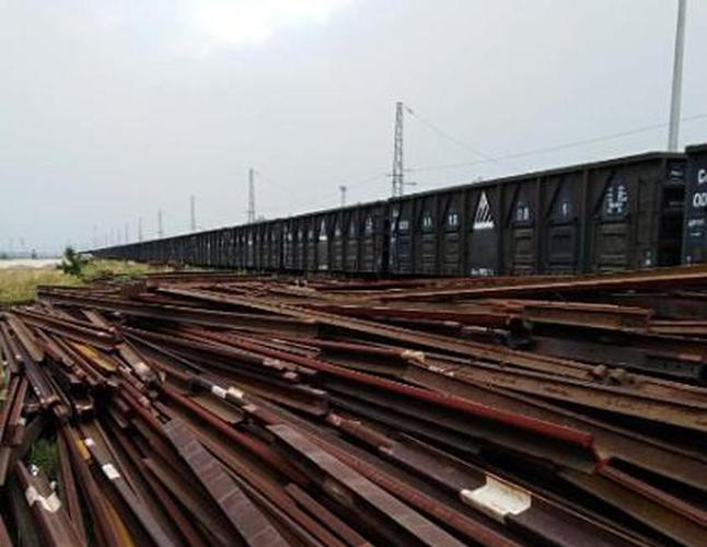 中国的废铁太多了