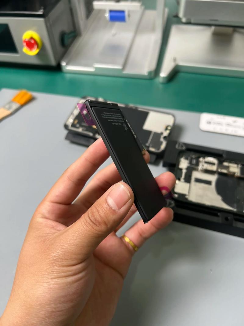iphone4电池被锁