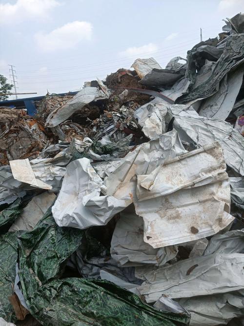 收废品废铁废纸板