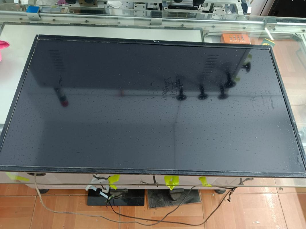 液晶电视图像模糊重影故障维修