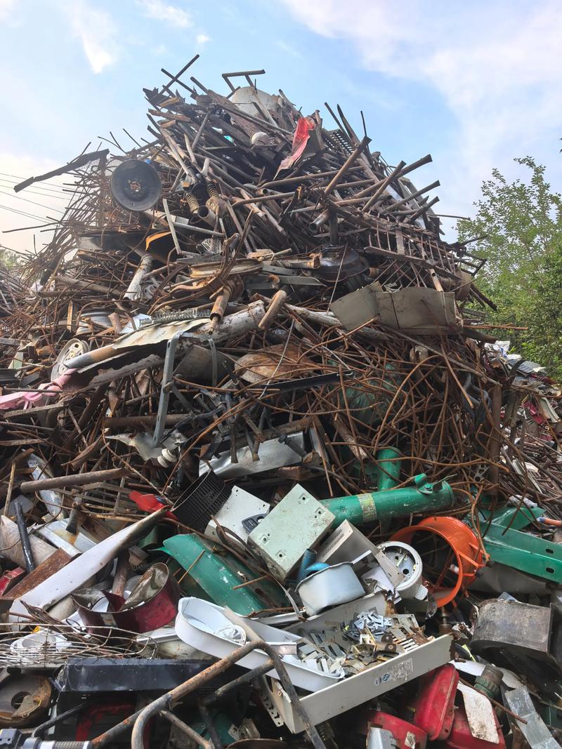 山东铁厂收废铁么