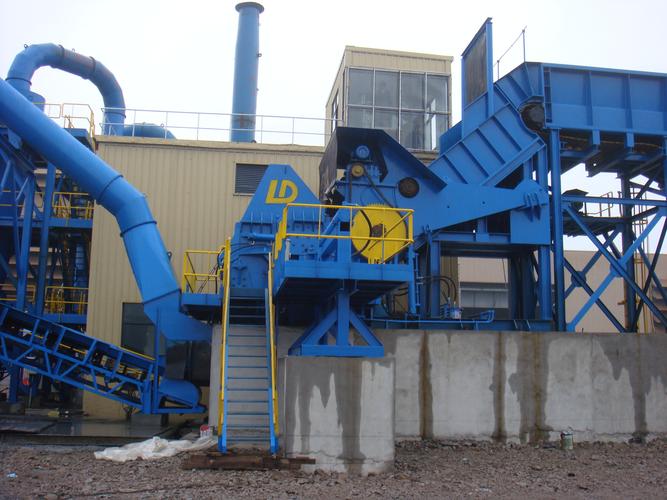 废铁破碎料分解机