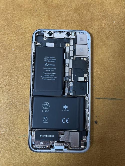 iphone电池是软的