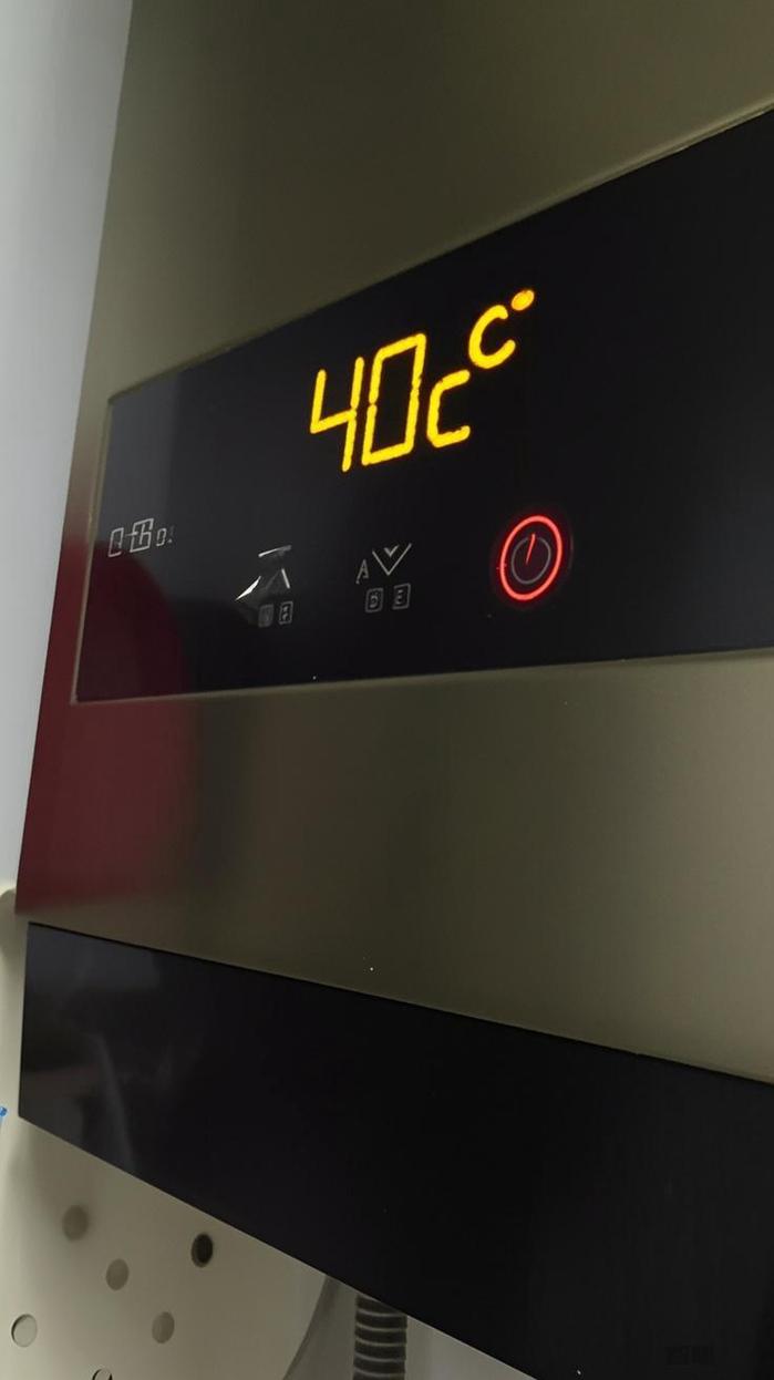 万和燃气热水器显示E6故障